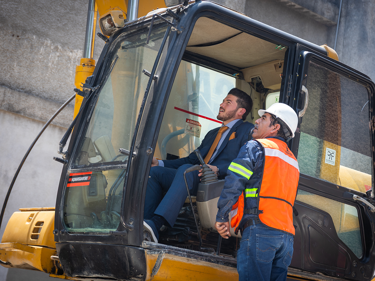 Samuel García da inicio a la renovación de la Estación Exposición y tramos clave del Metrorrey