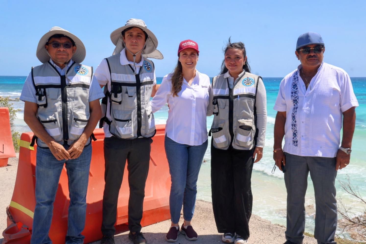 Atenea Gómez Ricalde inicia nueva obra en la carretera perimetral del Mar Caribe en Isla Mujeres