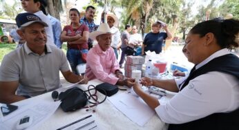 Acercan Brigada Yo Jalisco atención médica gratuita y servicios de prevención en Teuchitlán