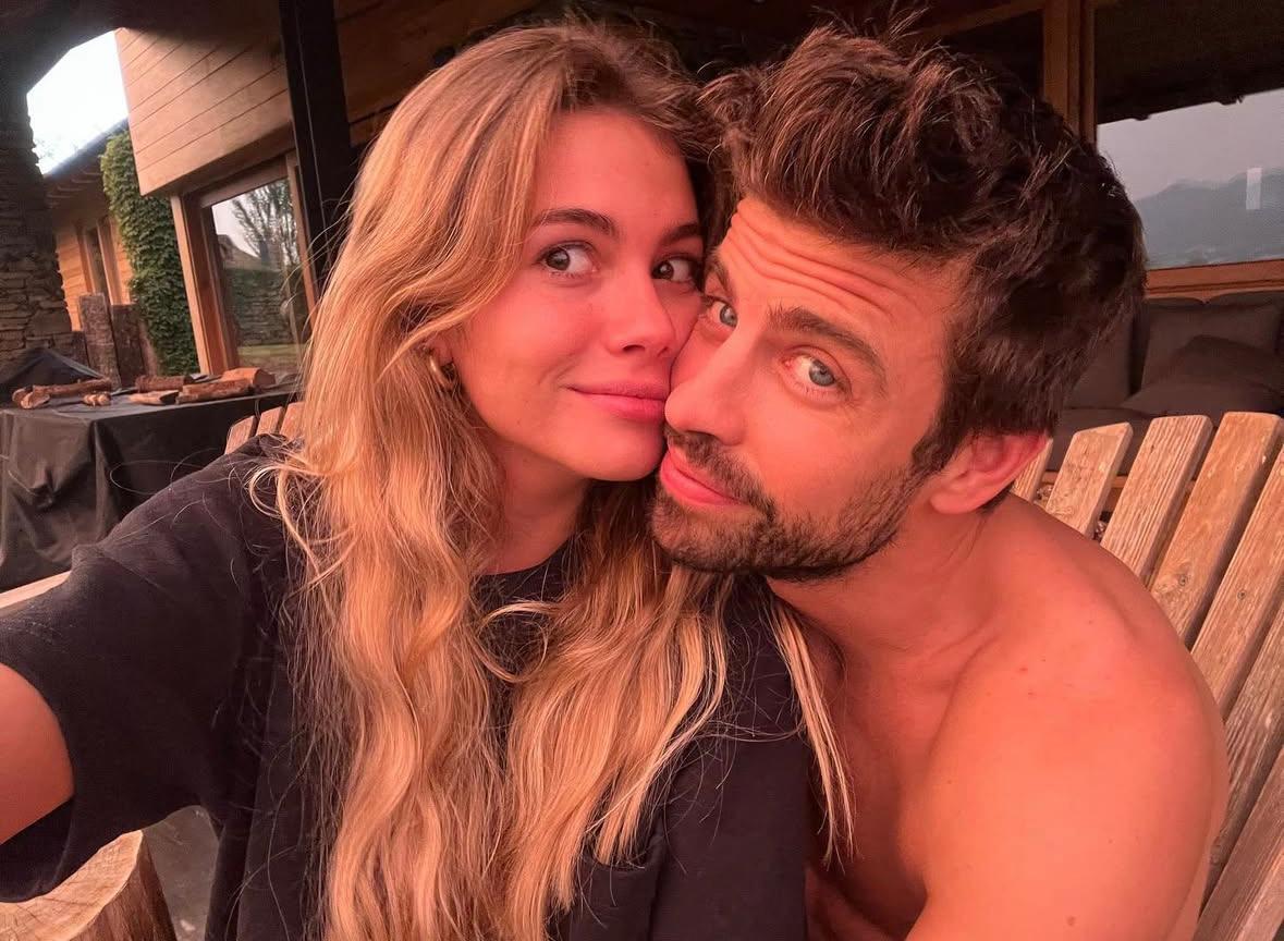 Clara Chía y Gerard Piqué son abucheados y escoltados por la policía