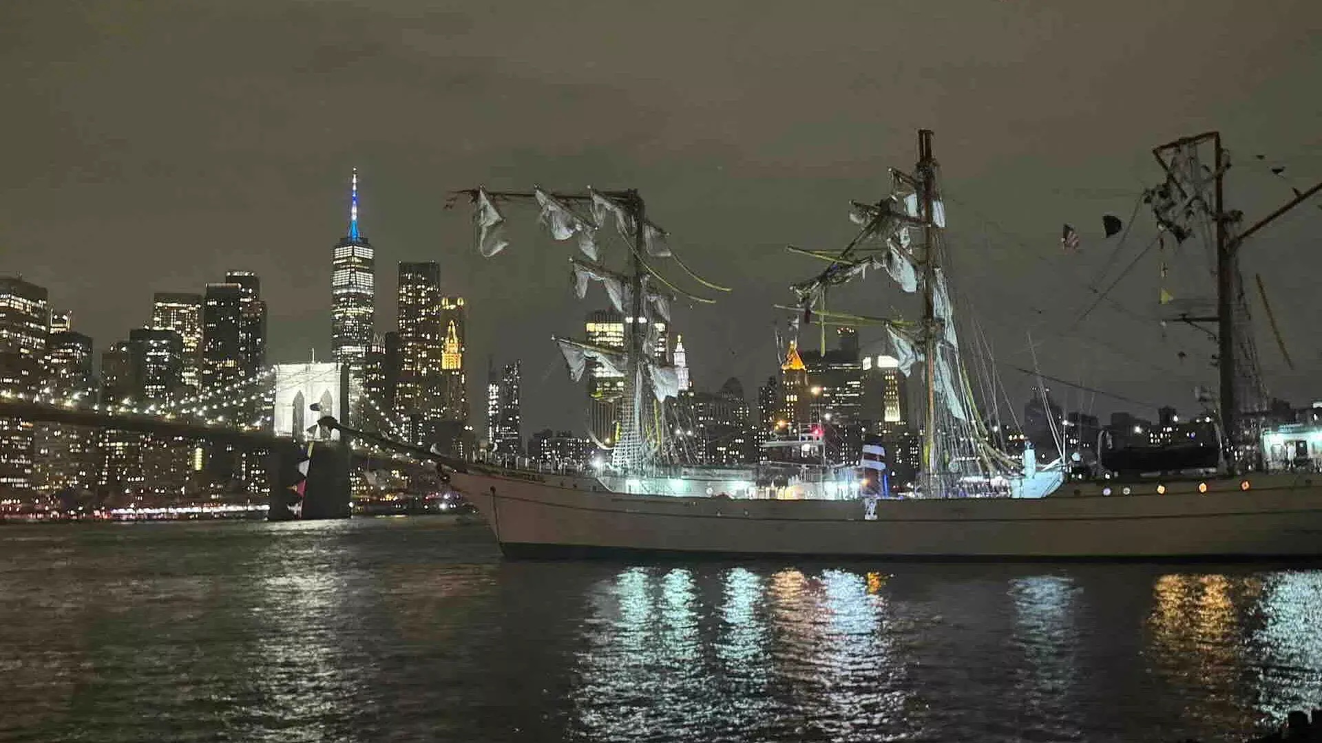 Sheinbaum emite condolencias por las víctimas del accidente del Buque Cuauhtémoc en NY