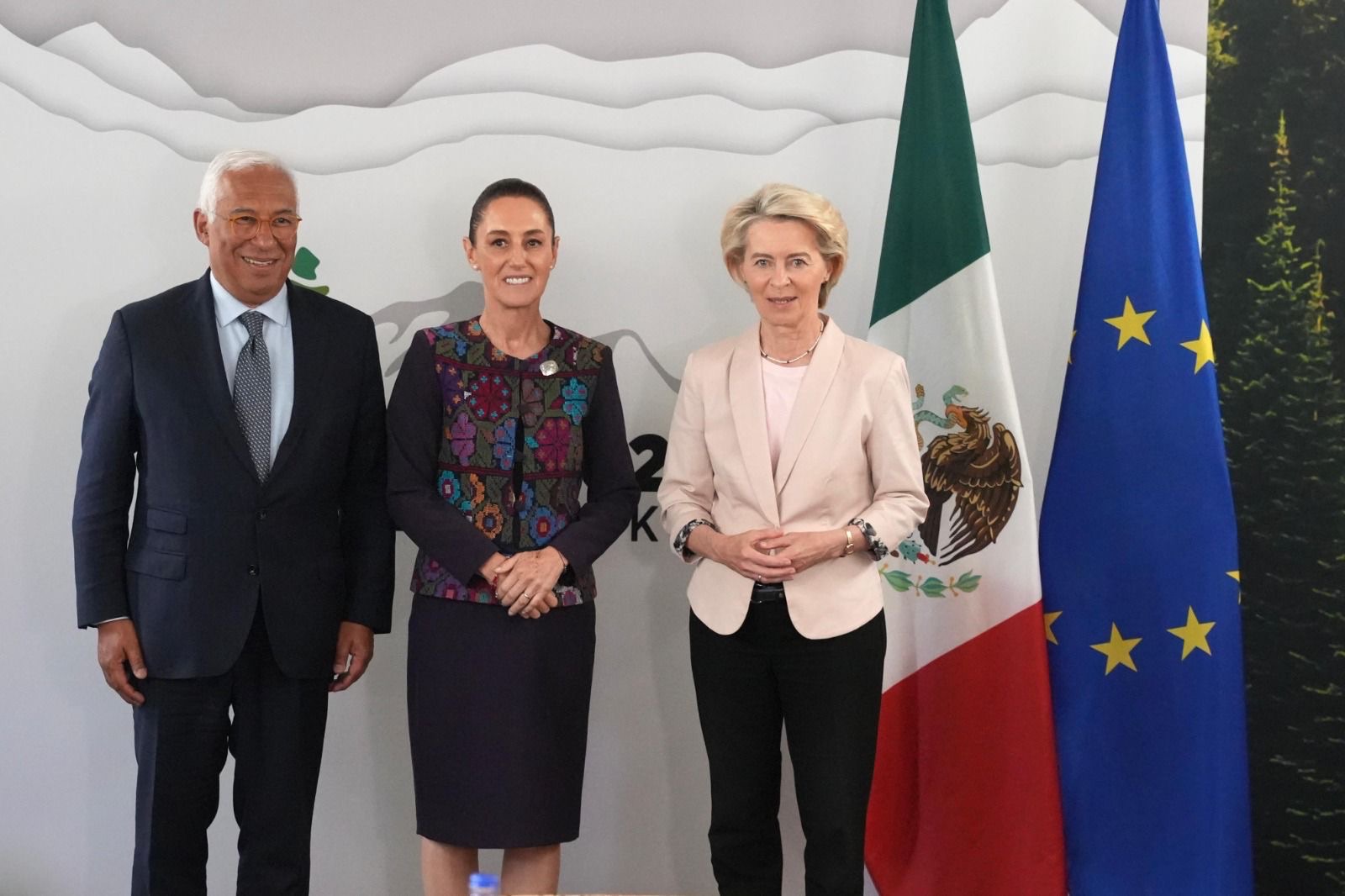 Sheinbaum dialoga en G7 sobre acuerdo comercial con la UE