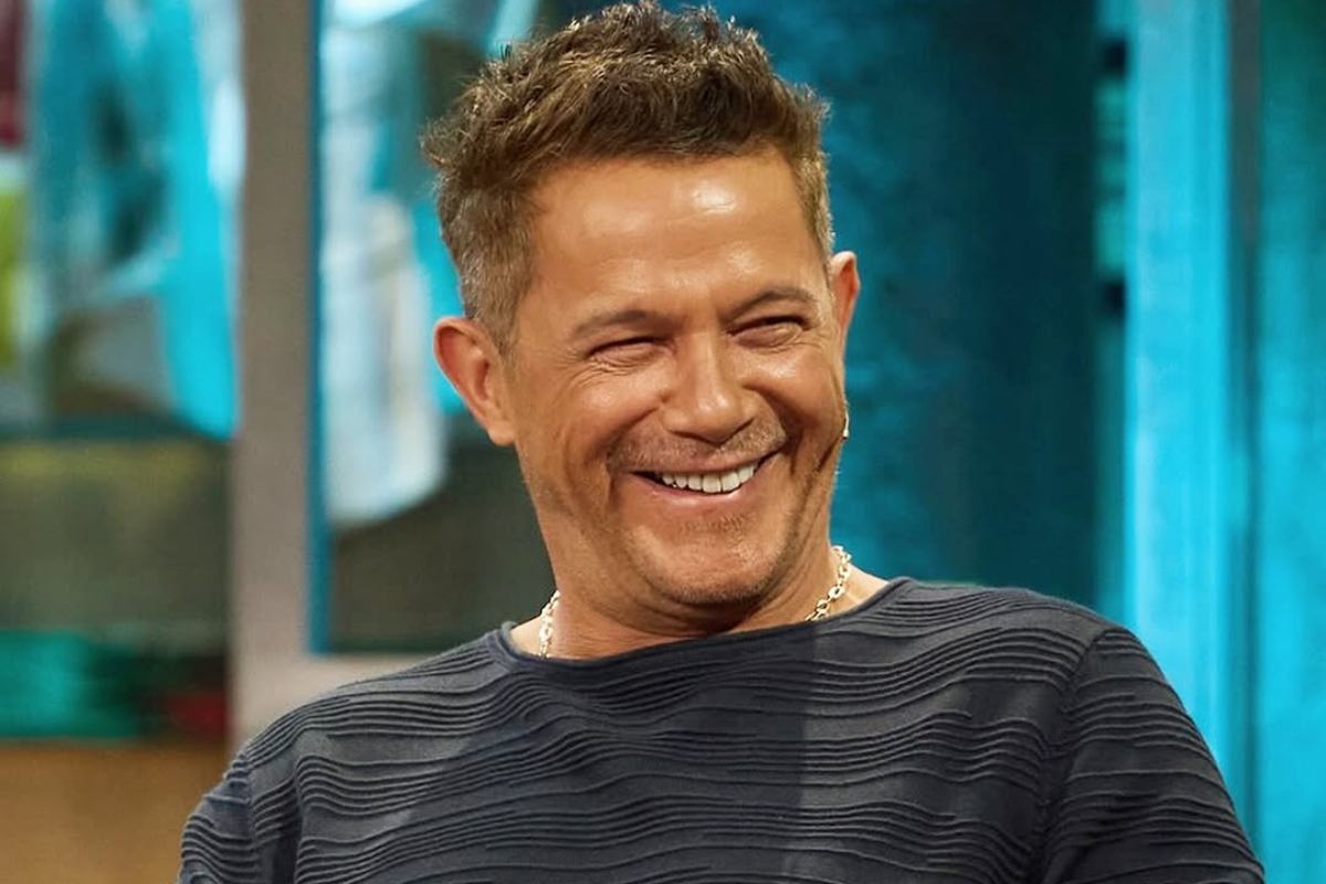 Fan acusa a Alejandro Sanz de ‘jugar’ con ella