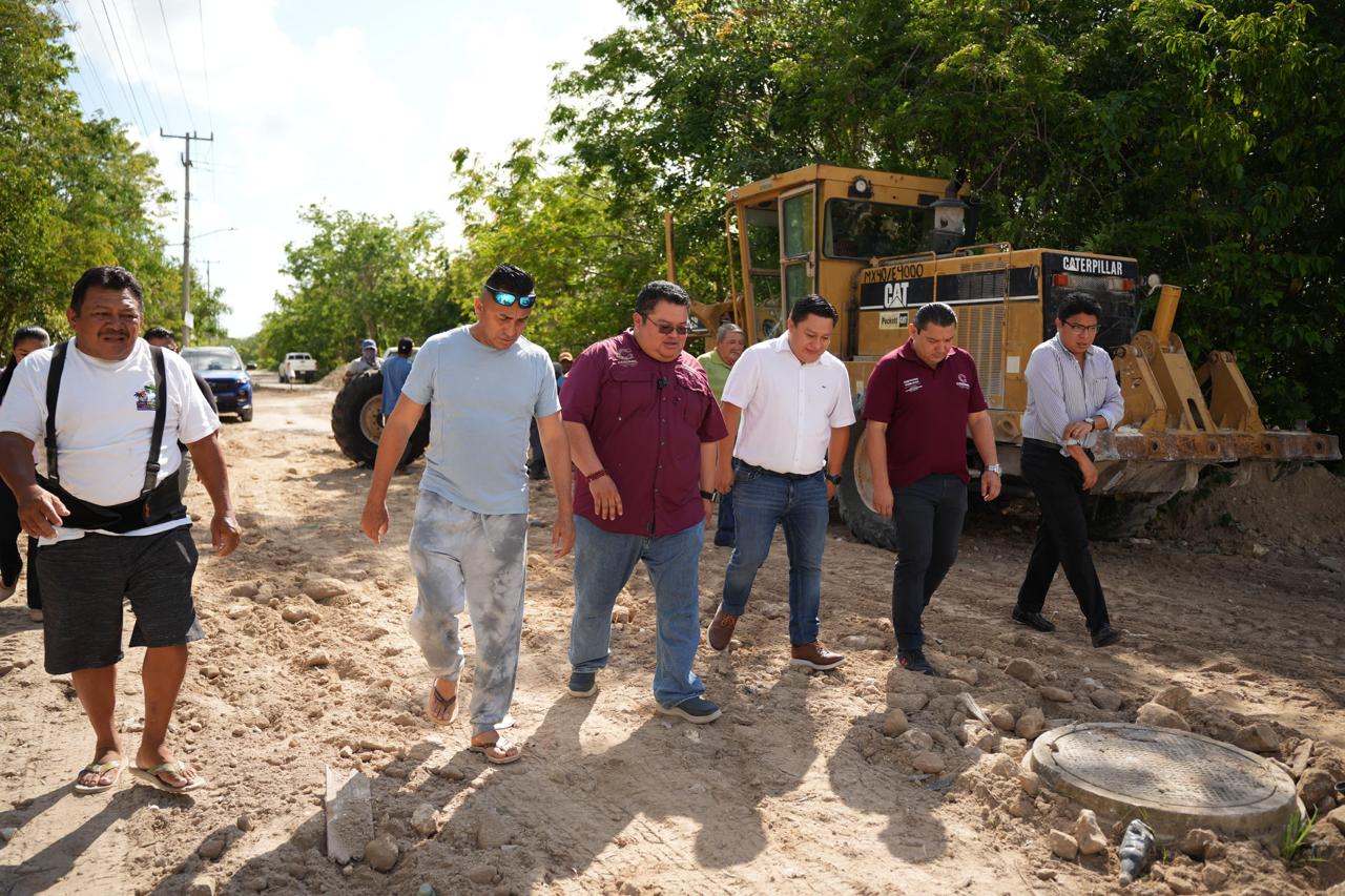Después de dos décadas, gobierno de José Luis Chacón atiende histórica demanda en la colonia Félix González Canto