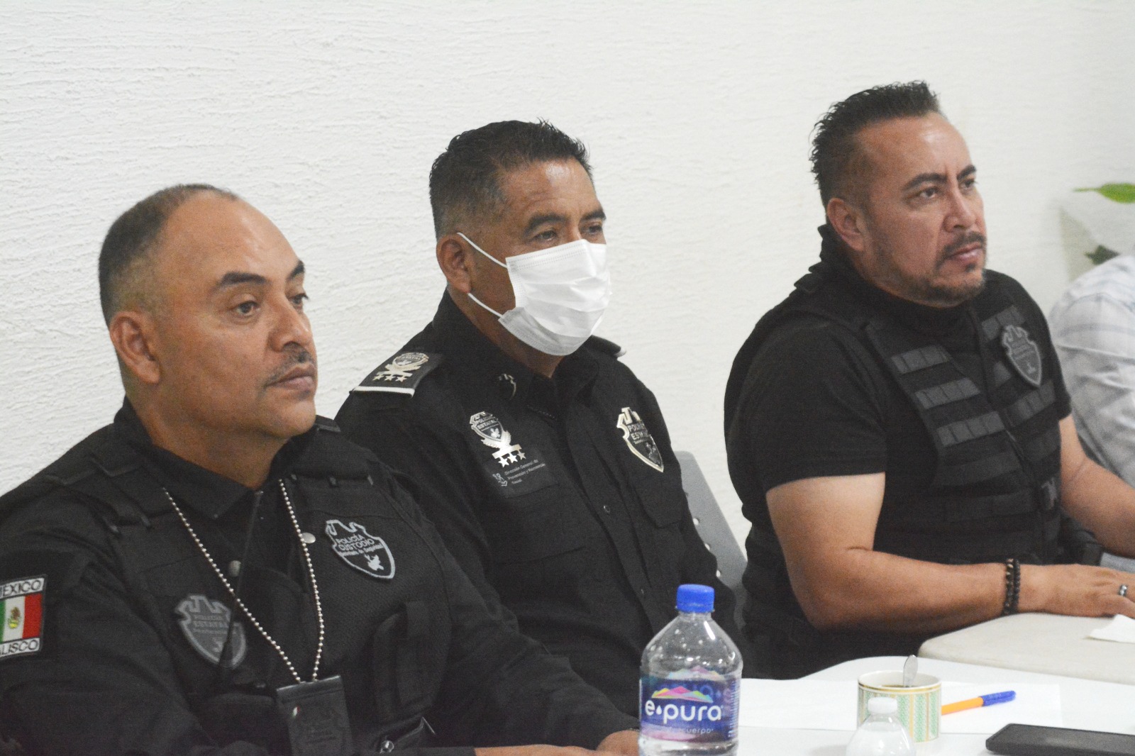Capacitan a mandos de DIGPRES en materia de Derechos Humanos