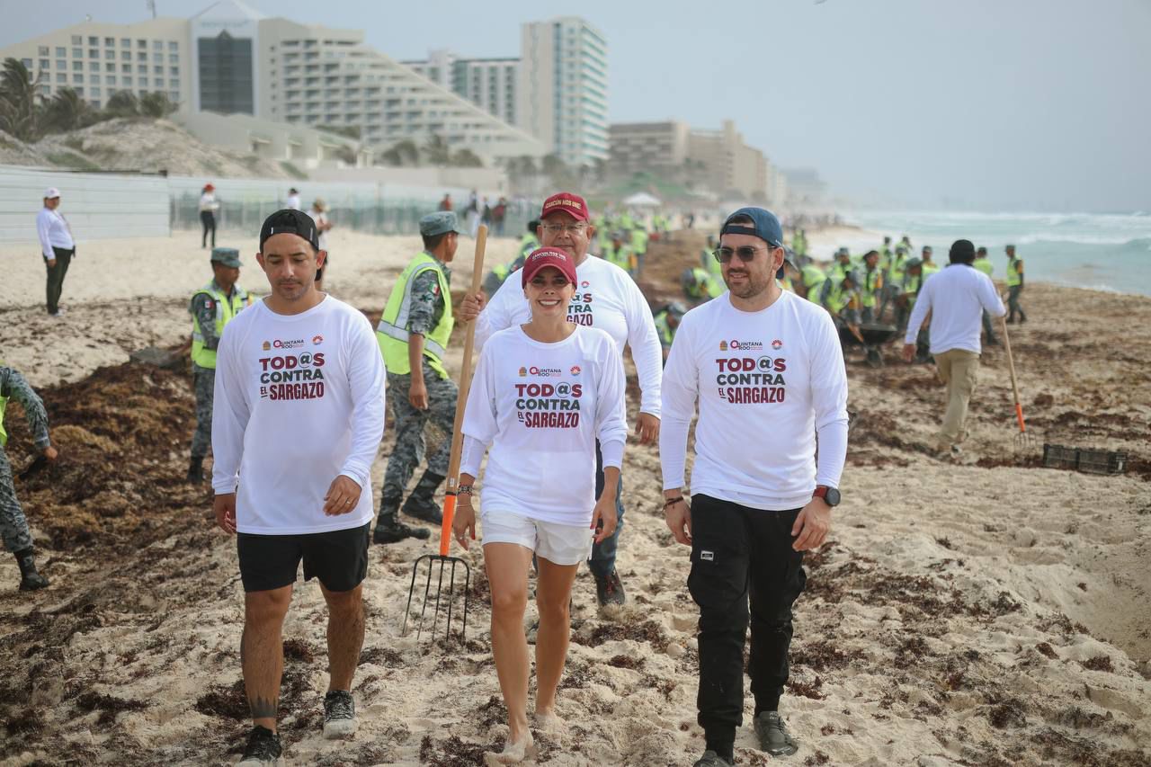 Ana Paty Peralta lidera primera limpieza simultánea de playas en Cancún
