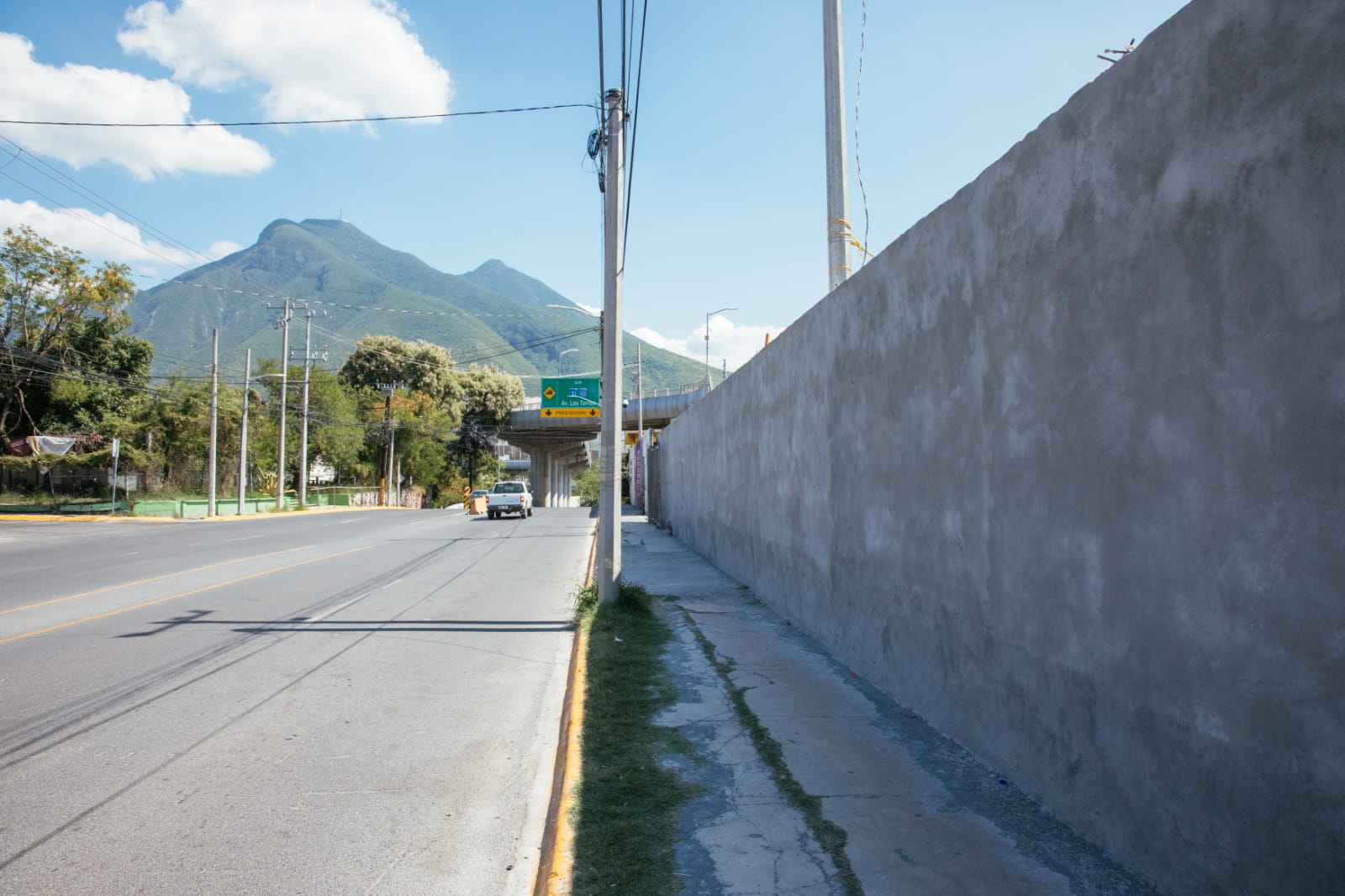 Ampliará Guadalupe banquetas de Arturo B. de la Garza