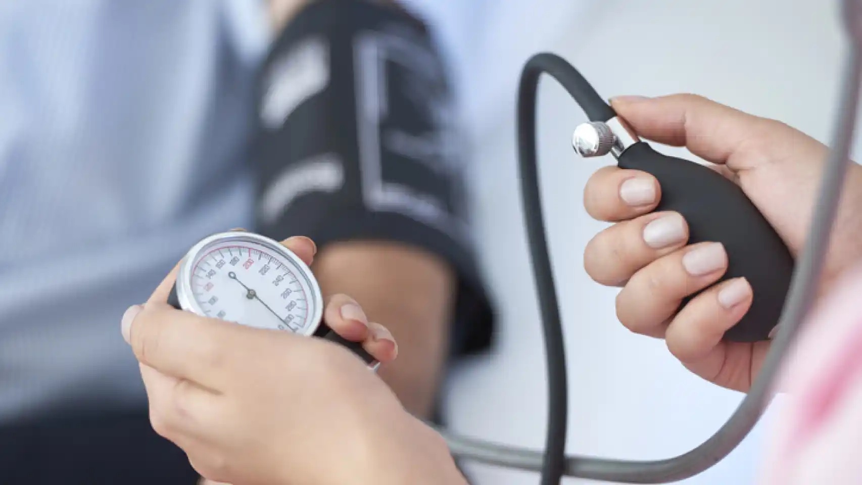 El ejercicio que reduce la presión arterial de forma significativa