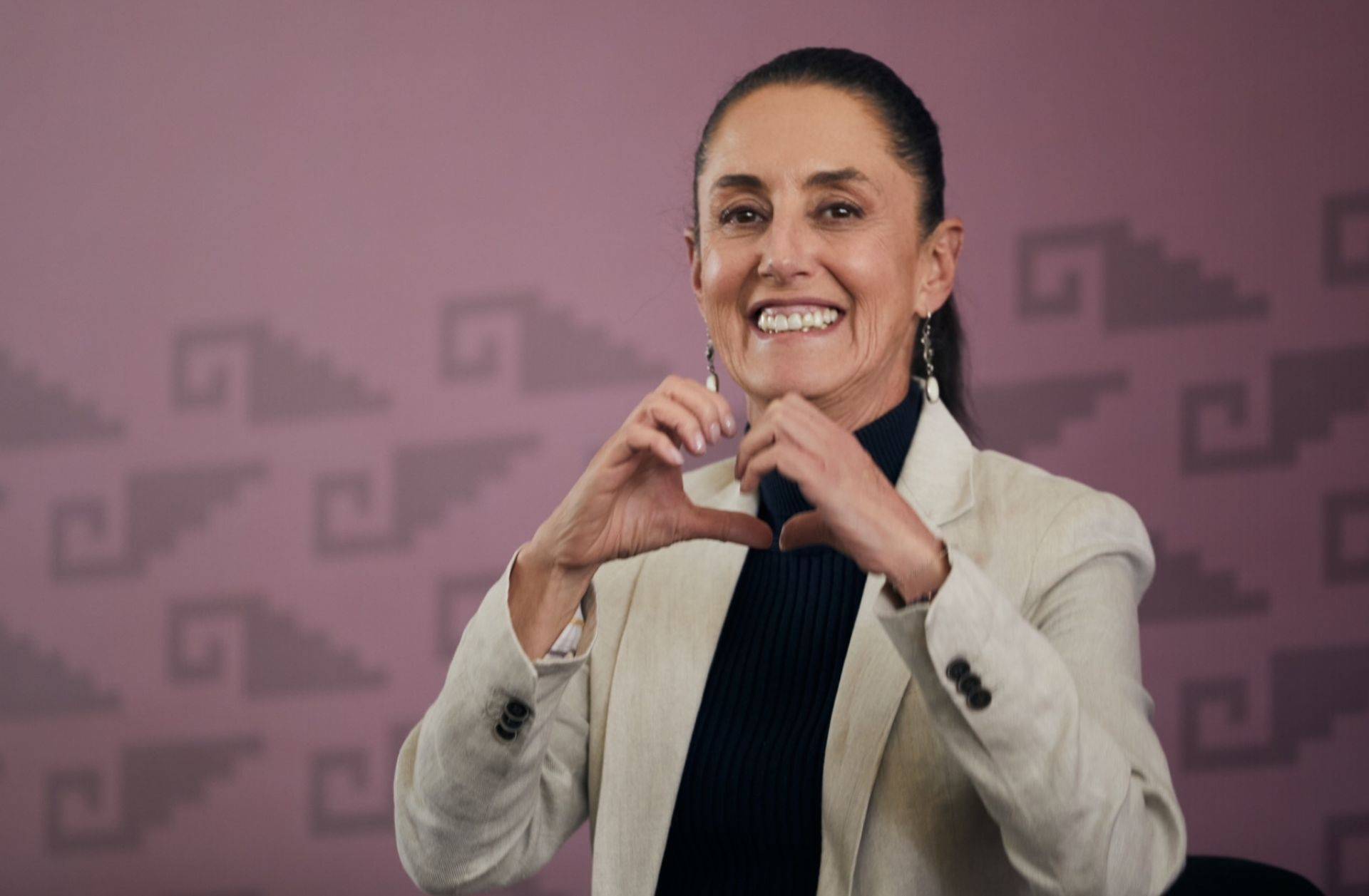 Destaca Sheinbaum que próximo presidente de SCJN sea de origen indígena