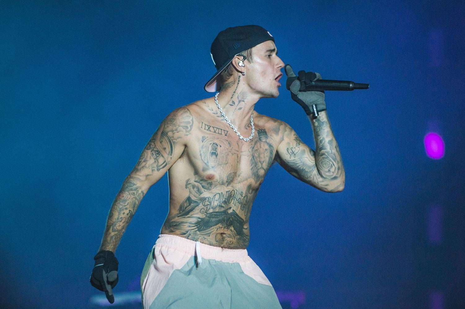 Justin Bieber lanza “SWAG”, su nuevo álbum sorpresa