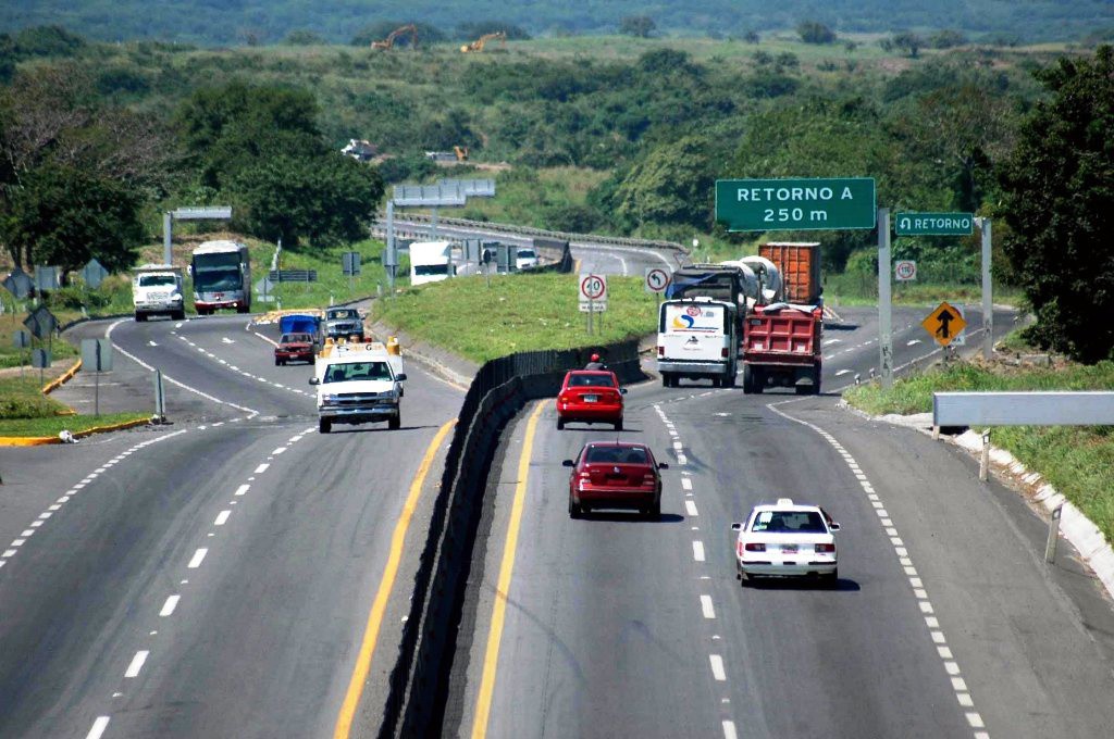 Inseguridad en carreteras afectan al turismo en Yucatán