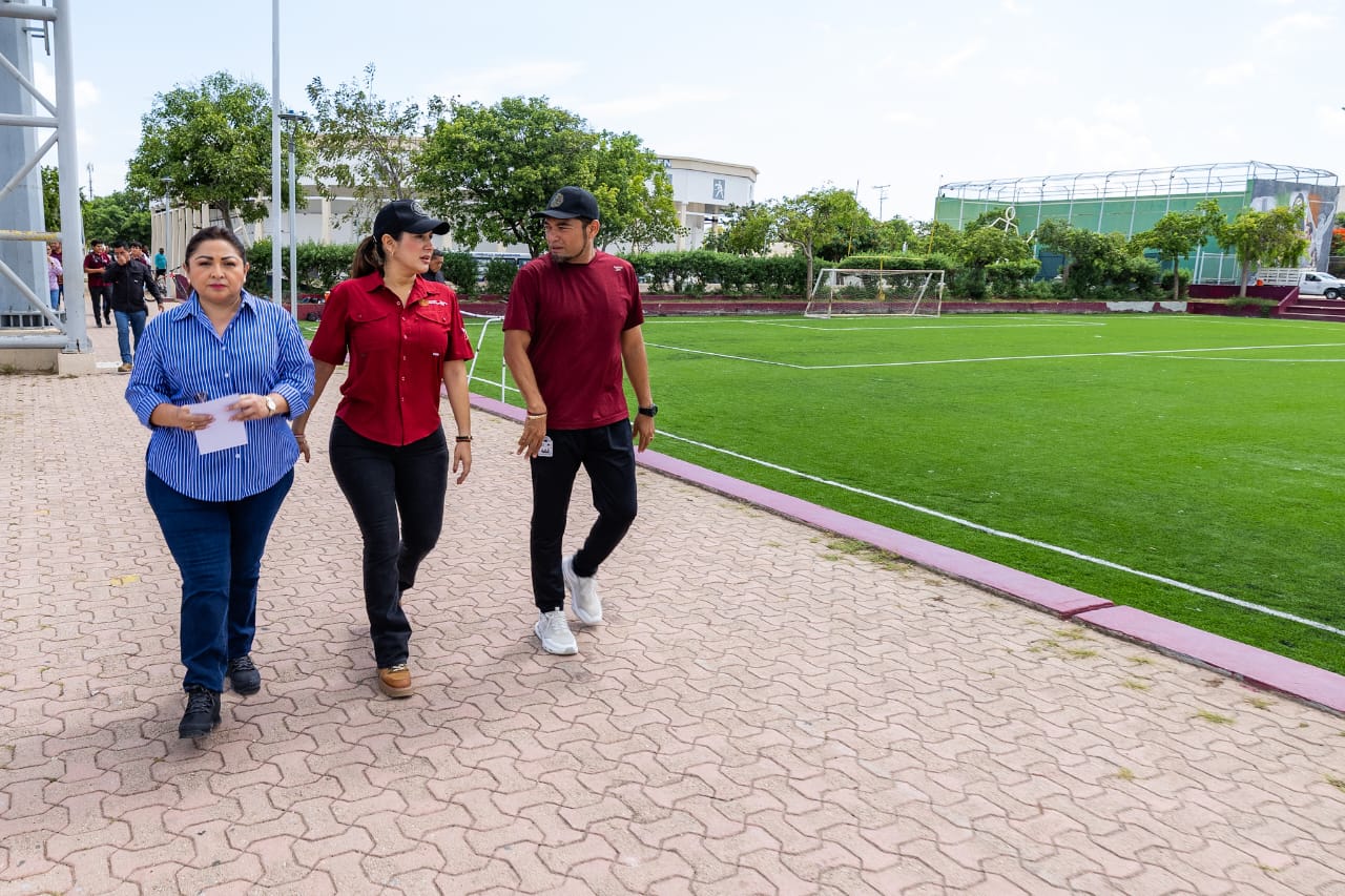 Un antes y un después para el deporte playense; la Unidad Deportiva Playa del Carmen estrena pasto sintético