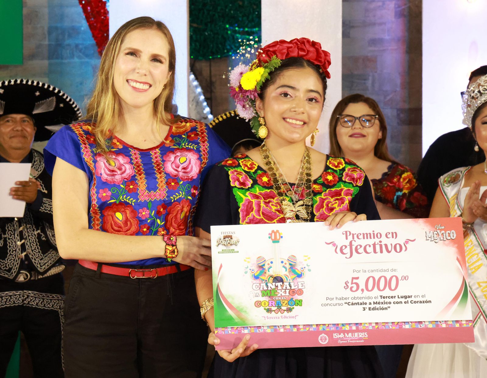 Gobierno de Isla Mujeres celebra exitosa final del concurso “Cántale a México con el Corazón”