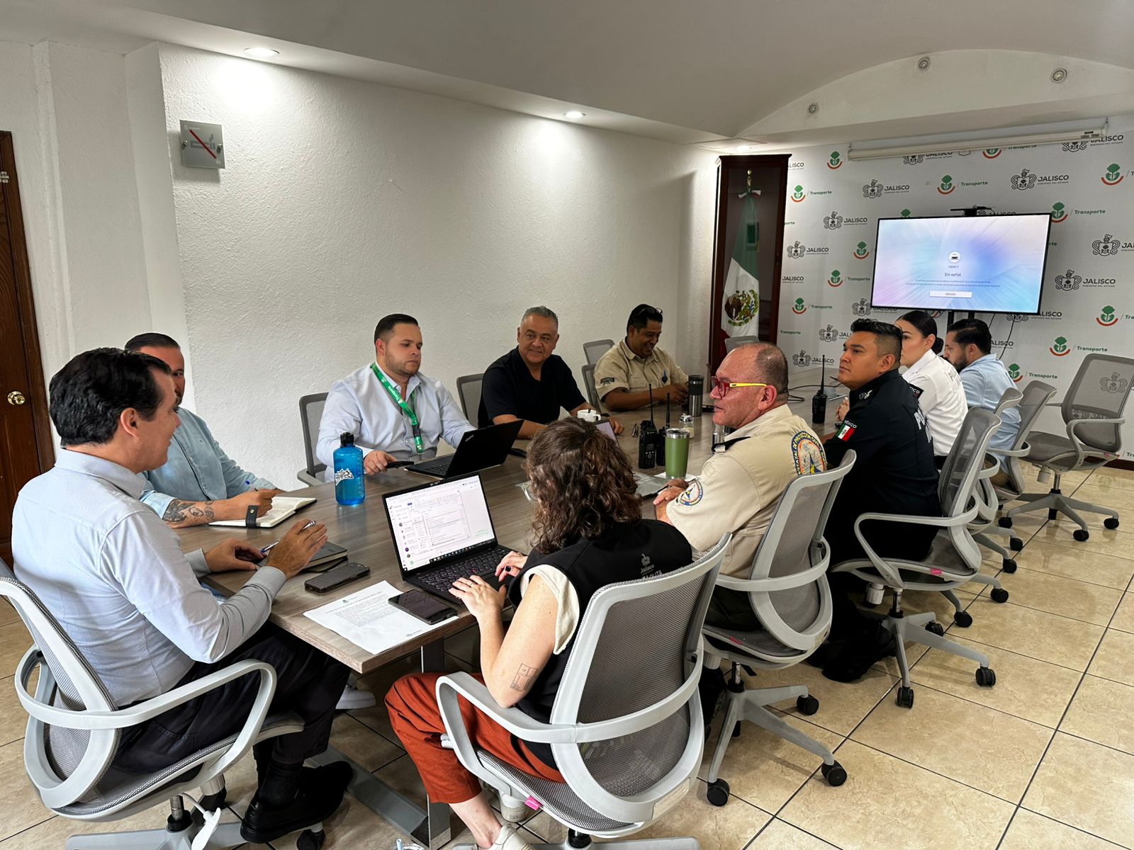 Avanza protocolo de prevención y reacción de operadores de transporte público ante inundaciones