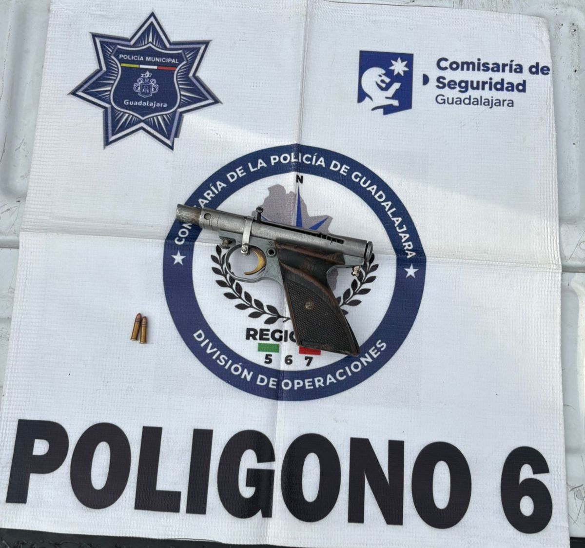 Tras una persecución, detienen a un hombre armado acusado de robar a un ciudadano en Guadalajara
