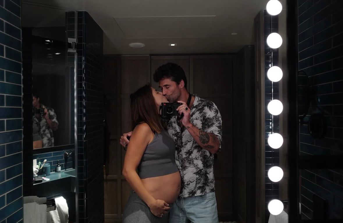 Michelle Renaud y Matías Novoa esperan a su segundo hijo
