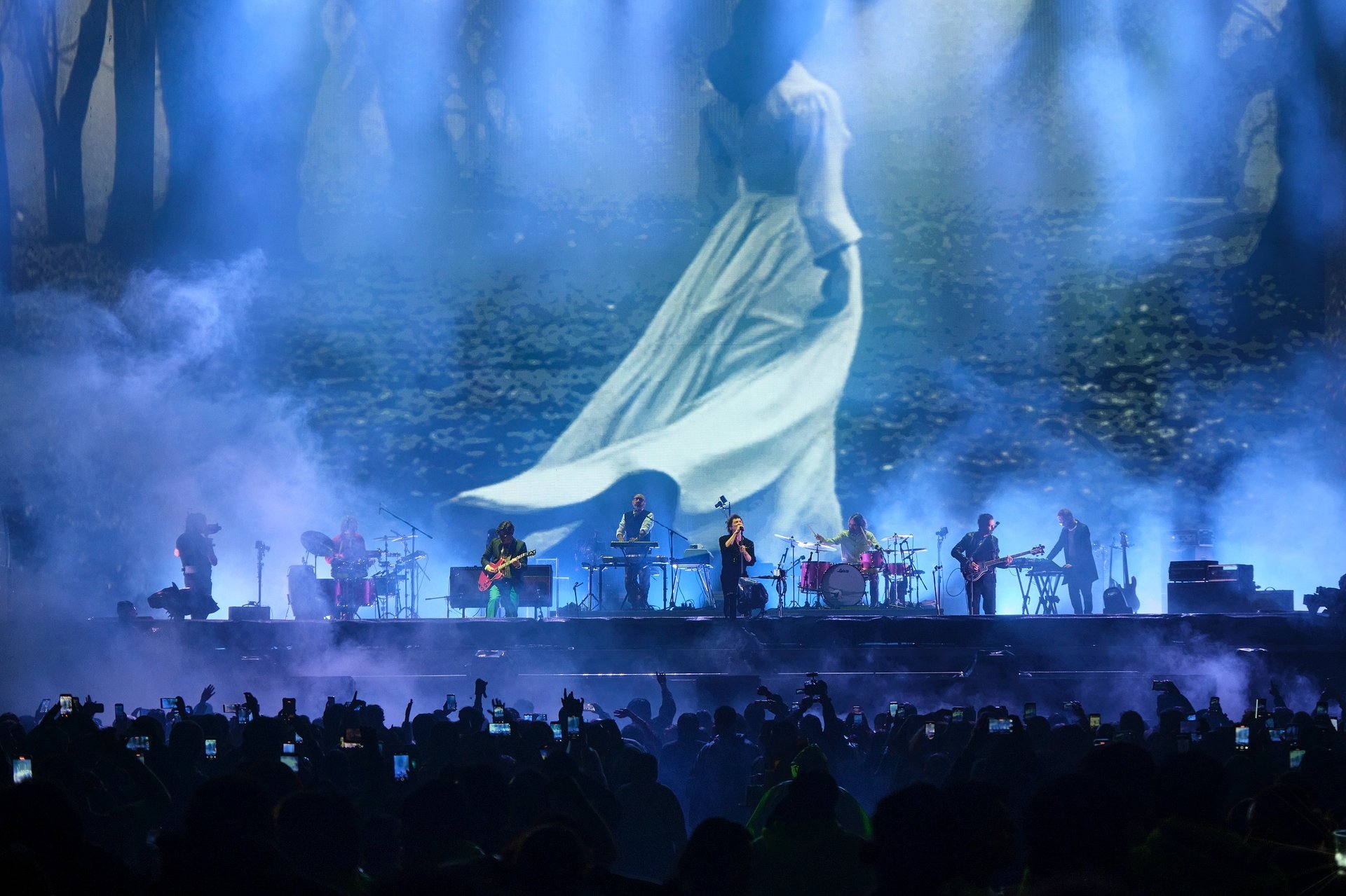 Zoé conquista el Estadio GNP Seguros en la primera de sus 5 noches sold out