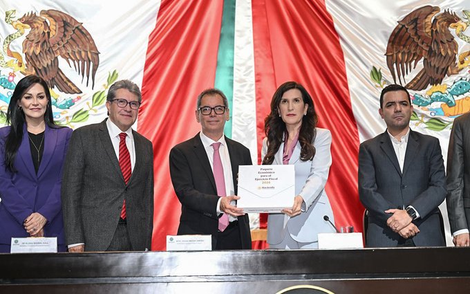 Gobierno presenta Paquete Económico 2026 con aumentos de IEPS a refrescos, tabaco, videojuegos y apuestas