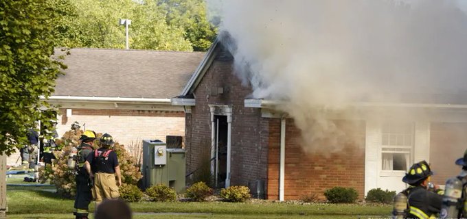 Atentado en iglesia mormona de Michigan deja al menos 4 muertos y 8 heridos |VIDEO