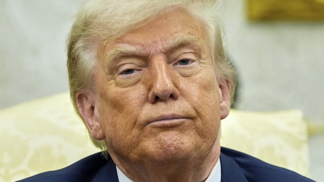 EE. UU. lanza nuevo ataque letal contra narco-barco frente a Venezuela bajo órdenes de Trump