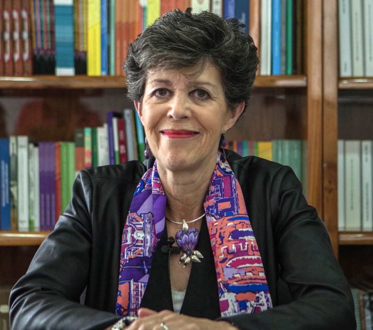Janine Otálora anuncia su salida anticipada del Tribunal Electoral