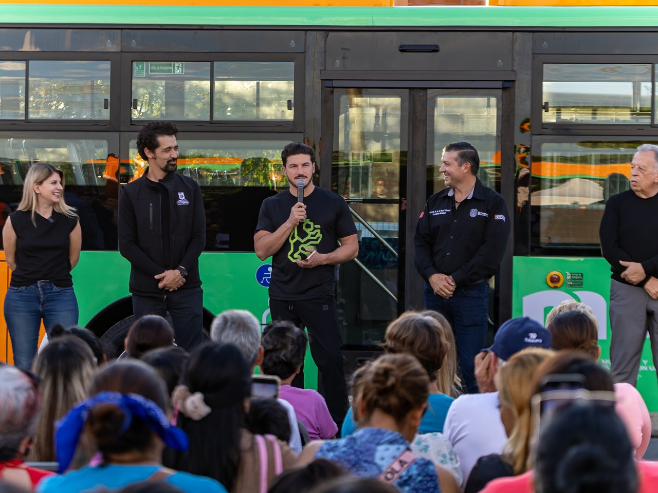 Entrega Gobernador más unidades nuevas a Cuenca Norte