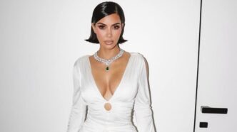 Kim Kardashian subasta por causa social
