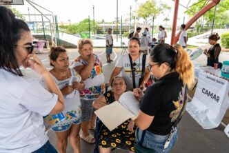 Lleva José Luis Chacón bienestar social al parque “San Gervasio” de Cozumel