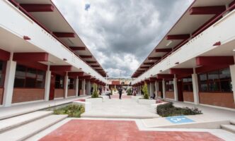 Gobierno de México ampliará espacios en bachillerato