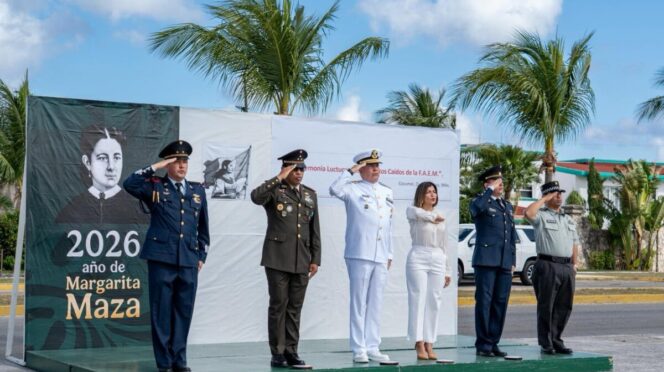 Cozumel rinde homenaje a los pilotos caídos de la Fuerza Aérea Expedicionaria Mexicana