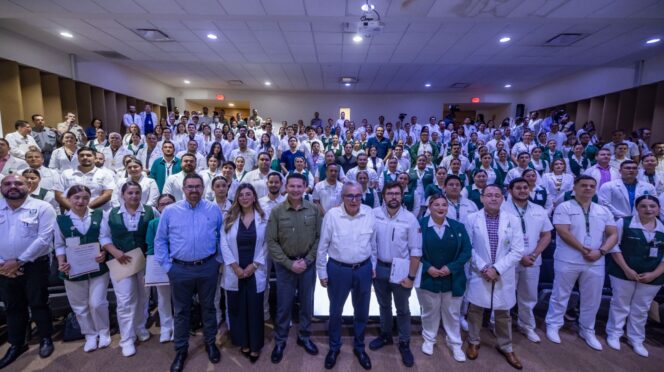 Gobierno de Sinaloa recibe especialistas en  salud