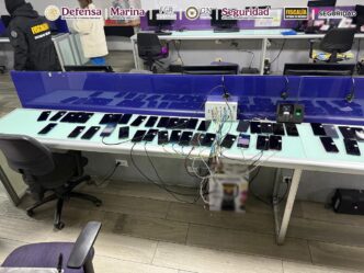Edomex golpea call centers de extorsión; detienen a 102