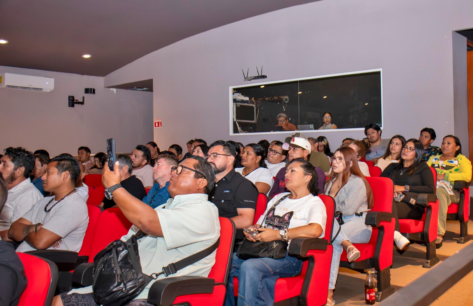 Capacita la FPMC a guías turísticos para fortalecer la interpretación ambiental en Cozumel