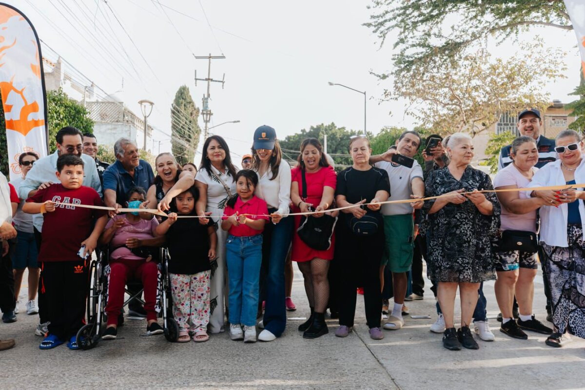 Mejoran calles en Tetlán