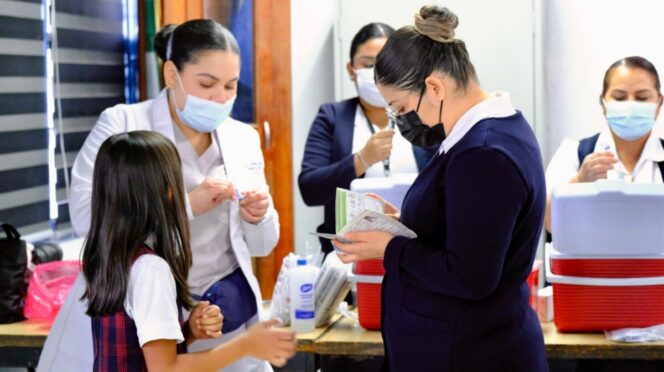 Refuerzan vacunación contra sarampión