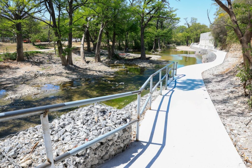 Nueva vitapista en Parque Tolteca conecta corredor