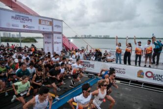 Encabeza Mara Lezama espectacular Carrera Puente Nichupté Cancún con más de 3 mil competidores y más de 10 mil asistentes