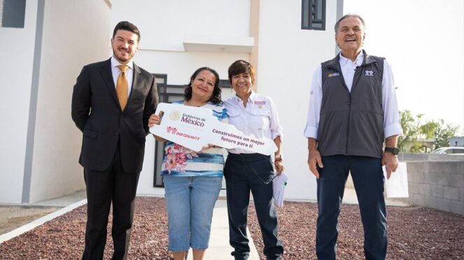 Entregan 56 casas del Bienestar en Ciénega