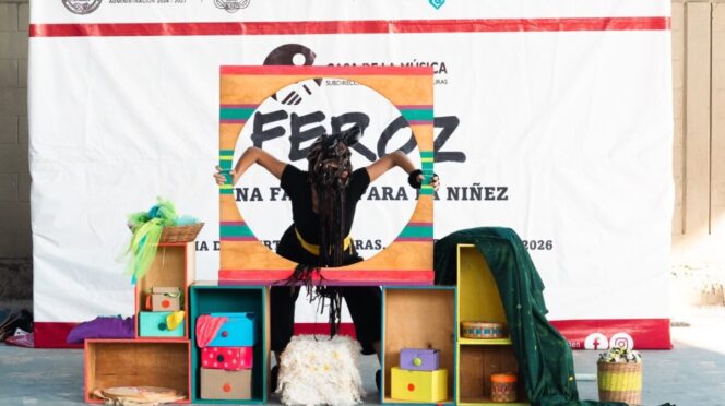 La obra teatral “Feroz” deja un gran mensaje a niñas y niños de Playa del Carmen y Puerto Aventuras