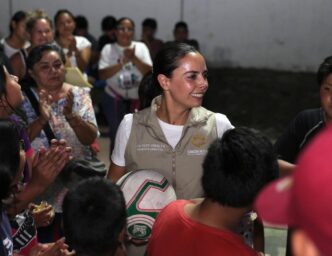 Entrega Ana Paty Peralta espacio mejor iluminado en la Sm 260 para el disfrute en familia