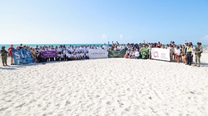 Isla Mujeres realiza exitosa Mega Brigada de Limpieza en Isla Blanca