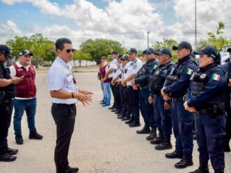 Operativo interinstitucional recupera espacios en Av. Chac Mool
