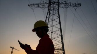 CFE restablece servicio eléctrico en el sureste de México