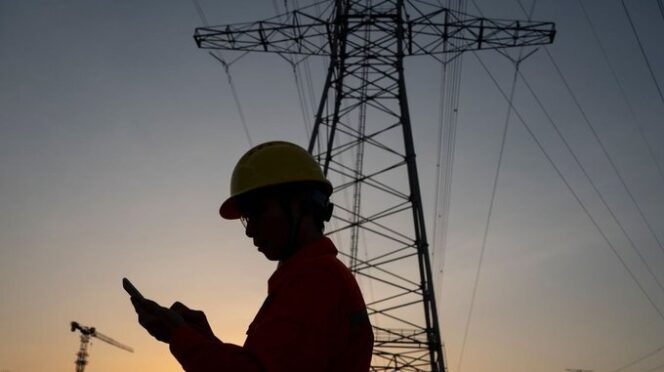CFE restablece servicio eléctrico en el sureste de México
