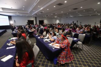 Impulsan participación política indígena