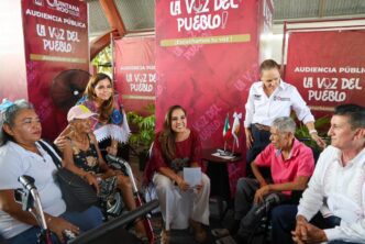 Mara Lezama brinda 976 atenciones en la audiencia pública “La Voz del Pueblo” celebrada en Bacalar
