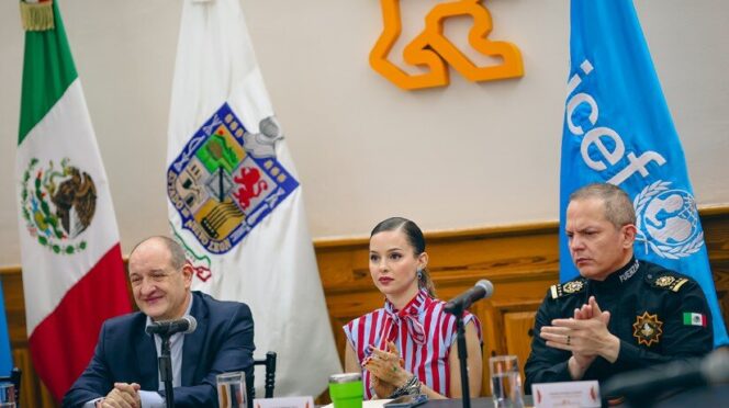 Tarjeta Azul une a Tigres y Rayados por la niñez