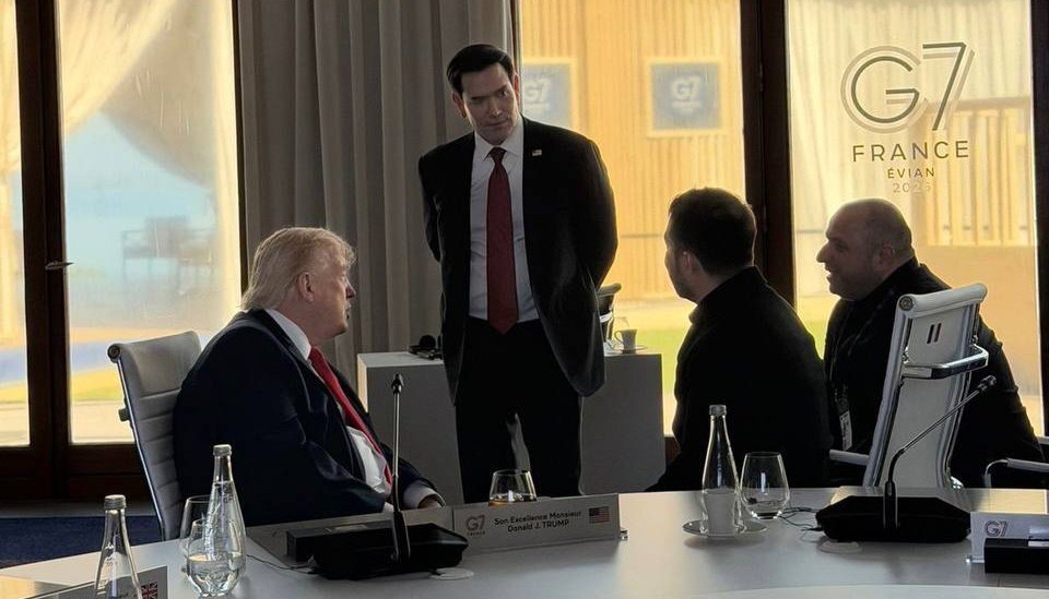 Trump pide acuerdo de paz entre Rusia y Ucrania tras reunión con Zelensky en la cumbre del G7