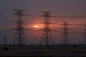 Explosión en Qatar deja 13 muertos en la mayor planta de gas natural licuado del mundo