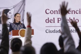 Sheinbaum aclara su presencia en la cena gala del Castillo de Chapultepec: “Solo fui a saludar y me salí”